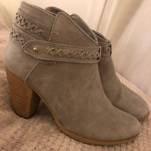 Heeled booties